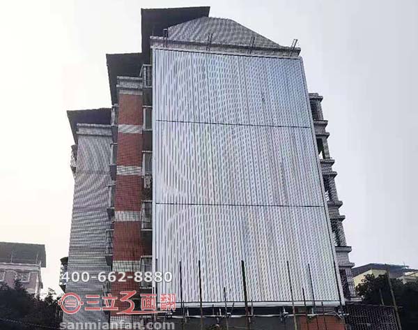 重慶樓體分段三面翻外墻接高廣告牌案例施工圖片